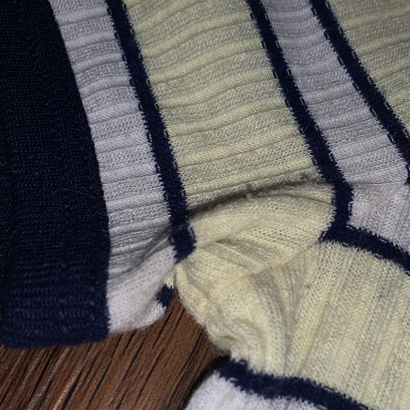 F21 Striped Ribbed Top - Picture 3 of 3